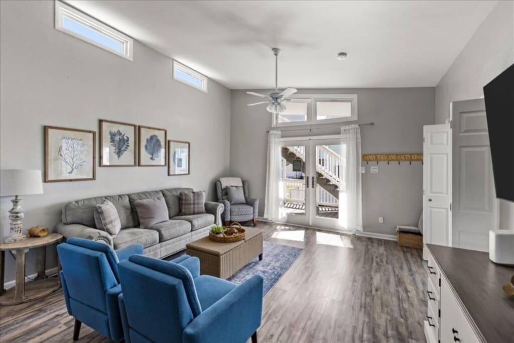 Blue Breezes vacation rental in Jamaica Beach, TX – photo 43