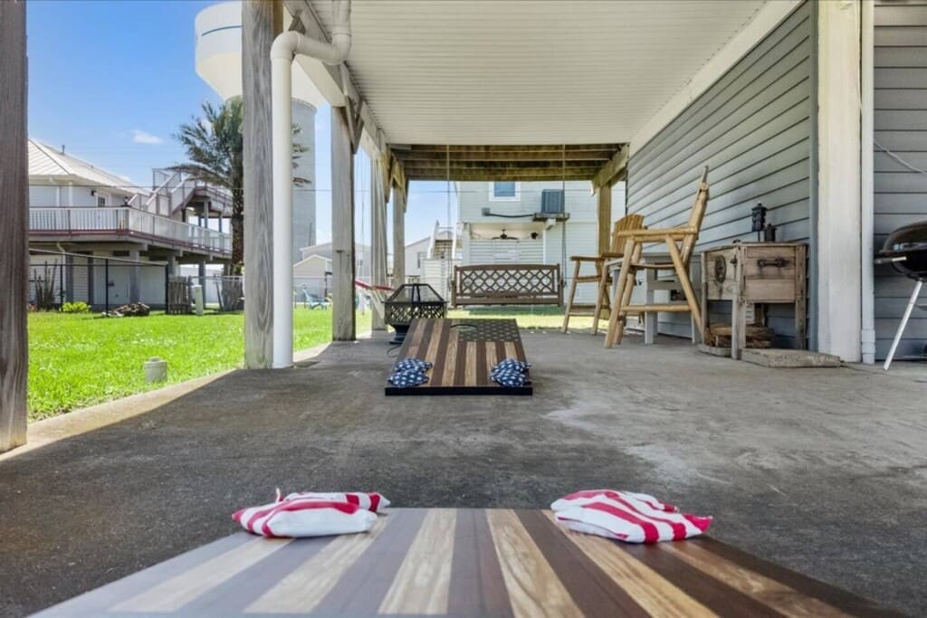 Blue Breezes vacation rental in Jamaica Beach, TX – photo 18
