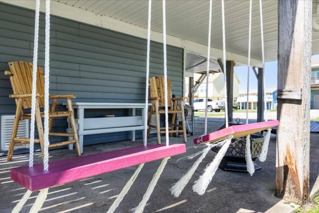 Blue Breezes vacation rental in Jamaica Beach, TX – photo 14