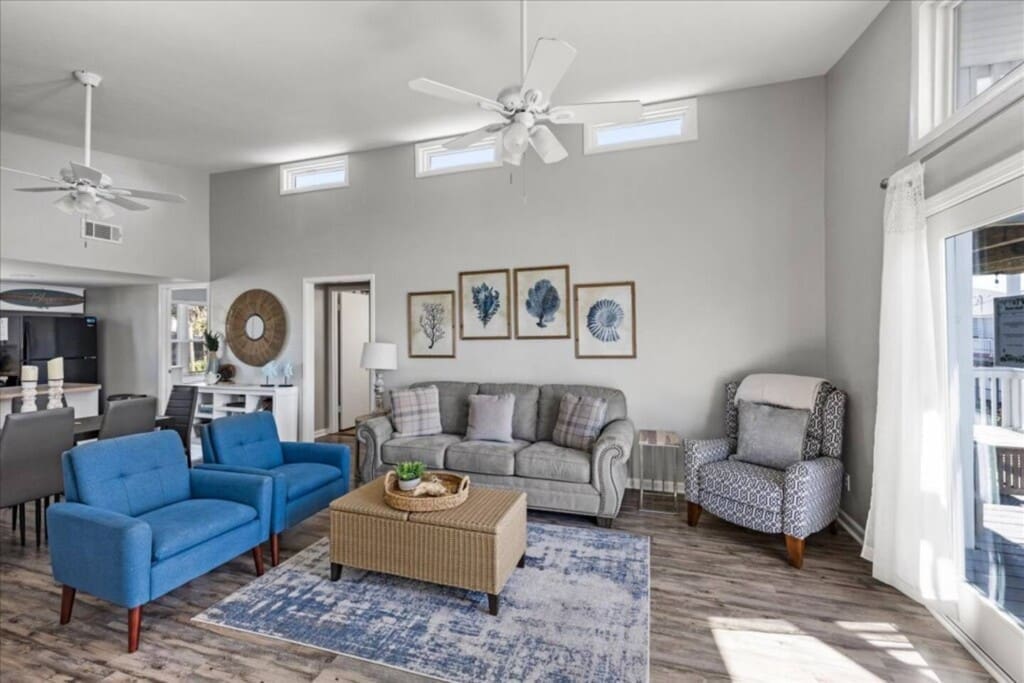 Blue Breezes vacation rental in Jamaica Beach, TX – photo 2