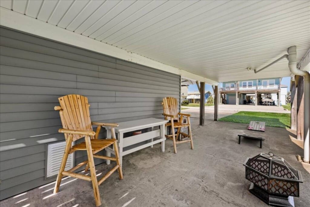Blue Breezes vacation rental in Jamaica Beach, TX – photo 24