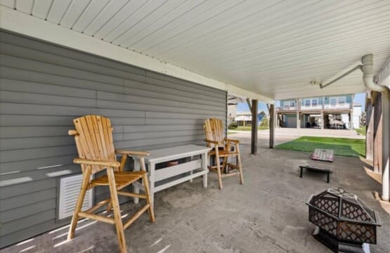 Blue Breezes vacation rental in Jamaica Beach, TX – photo 24