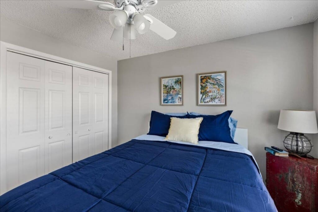 Blue Breezes vacation rental in Jamaica Beach, TX – photo 33