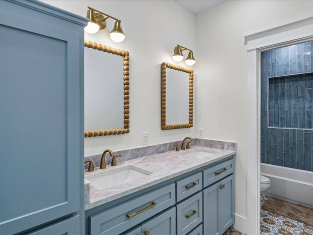 qIdRakwcaOzlHEmzMnKb6STJhGneyJWTaP8085bd.jpg
